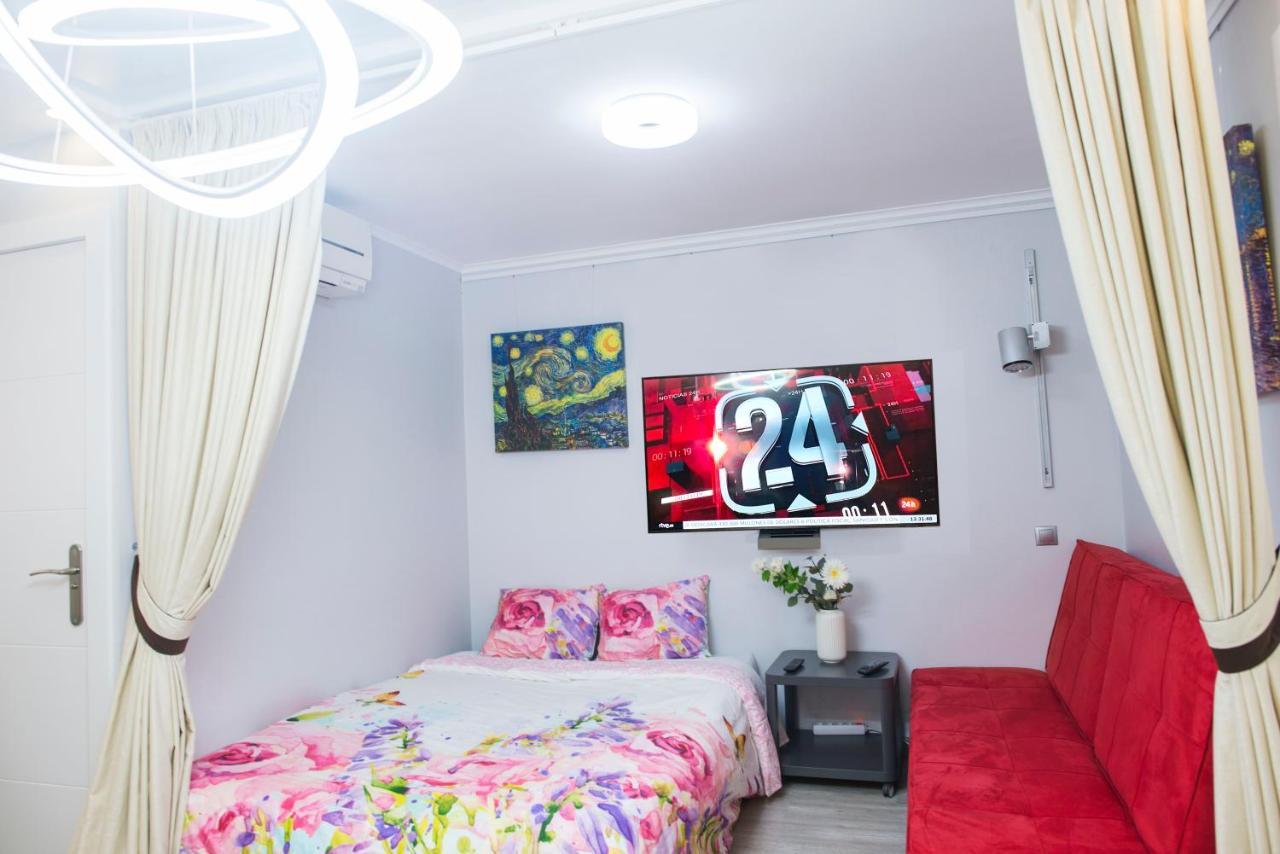 Camp Nou, Europa Fira - Modern Two-Bedroom Apartment With Heating L'Hospitalet de Llobregat Luaran gambar