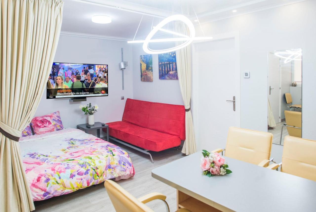 Camp Nou, Europa Fira - Modern Two-Bedroom Apartment With Heating L'Hospitalet de Llobregat Luaran gambar