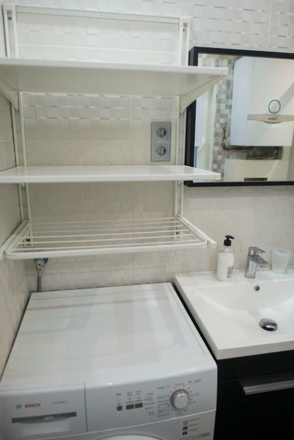 Camp Nou, Europa Fira - Modern Two-Bedroom Apartment With Heating L'Hospitalet de Llobregat Luaran gambar