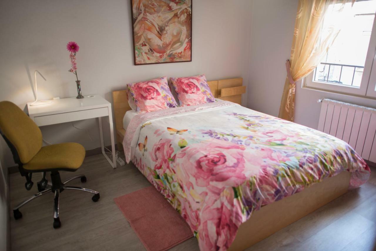 Camp Nou, Europa Fira - Modern Two-Bedroom Apartment With Heating L'Hospitalet de Llobregat Luaran gambar